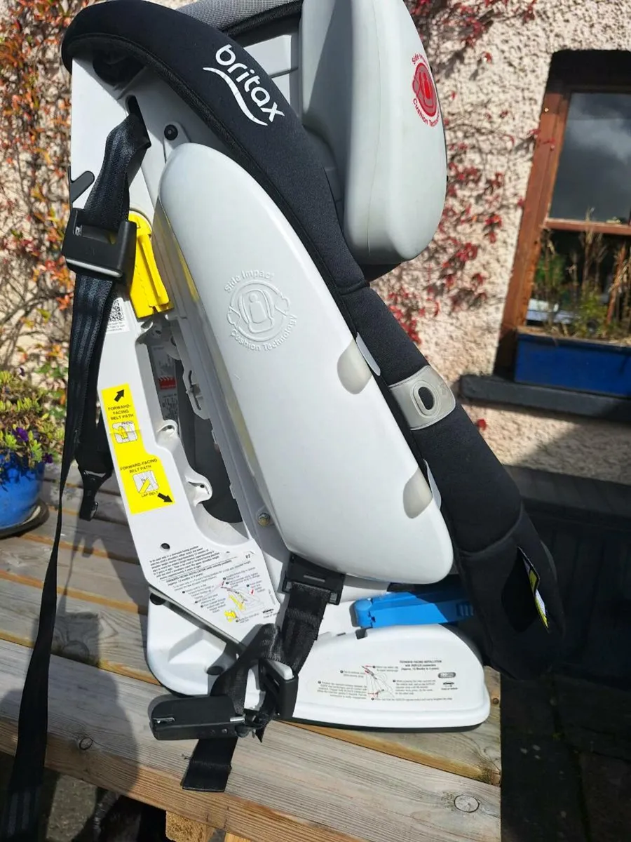 Car seat - Image 2