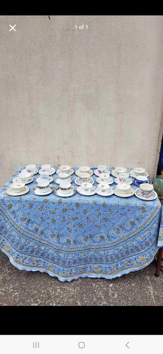 20 china small tea cups and saucers postage possib