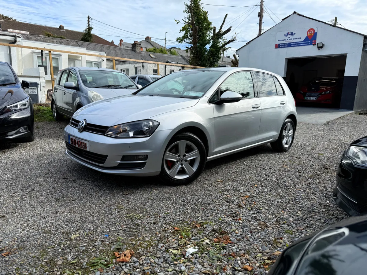Volkswagen Golf 2015 - Image 2