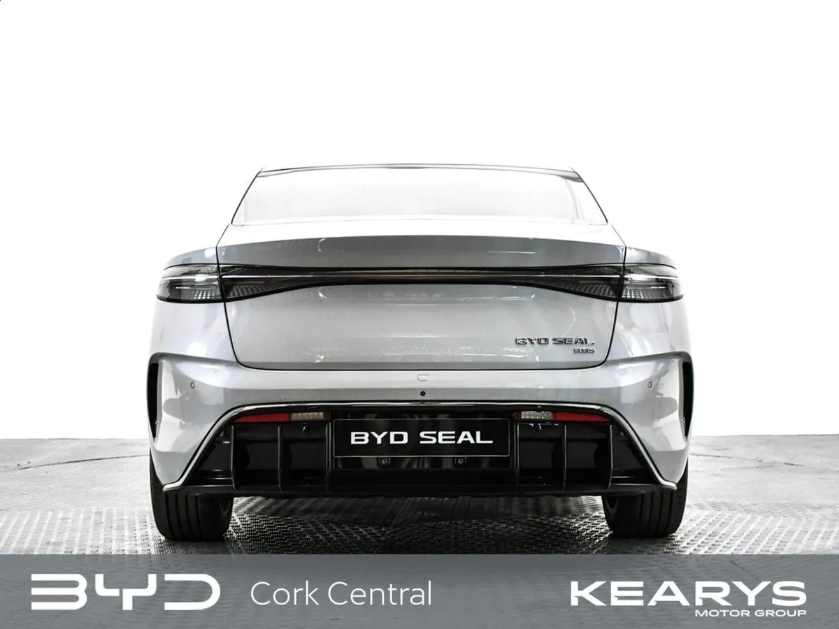 BYD SEAL Excellence - Image 3