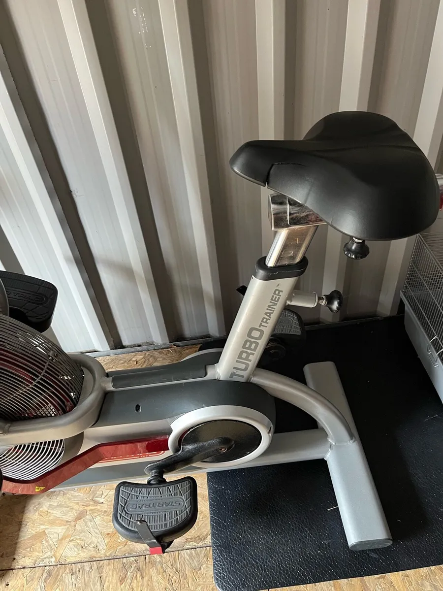 159kg capacity /Commercial assault exercise bike - Image 3
