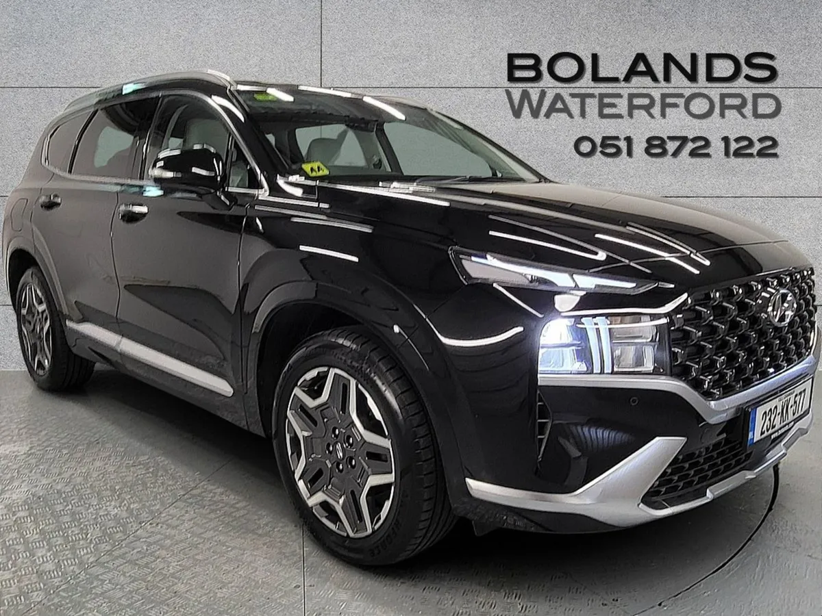 Hyundai Santa Fe 1.6 Phev 4WD Executive Plus Auto - Image 1
