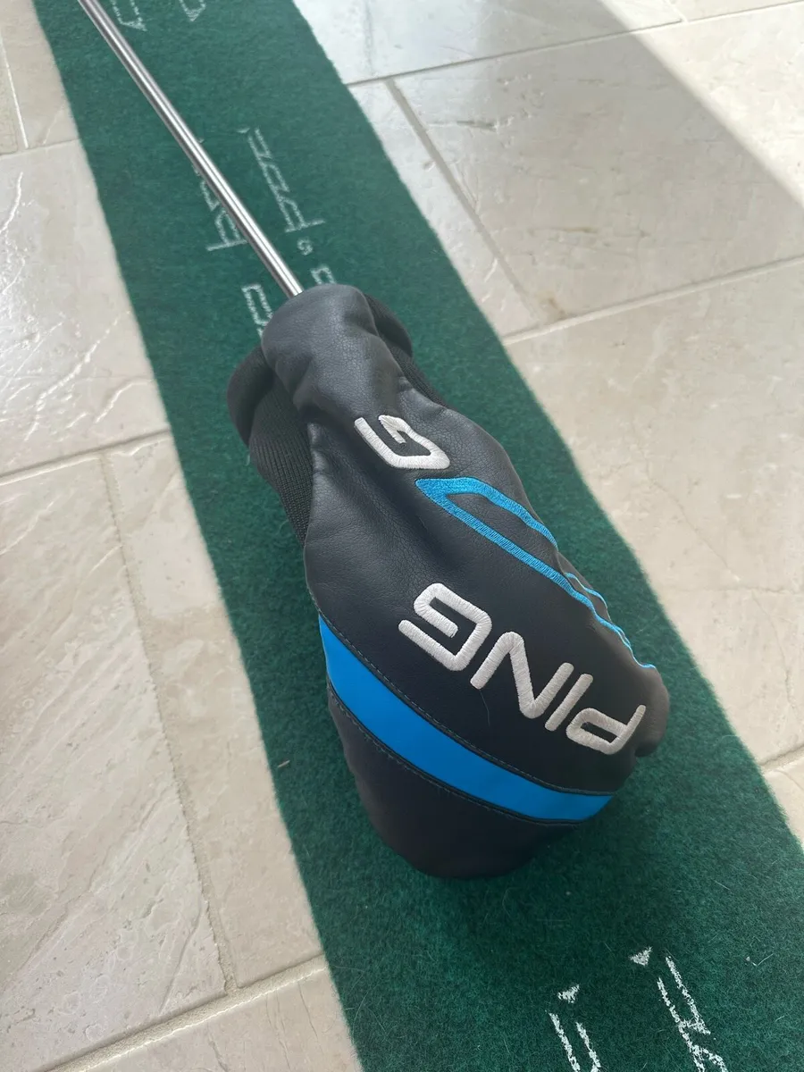 Left handed golf clubs - Image 1