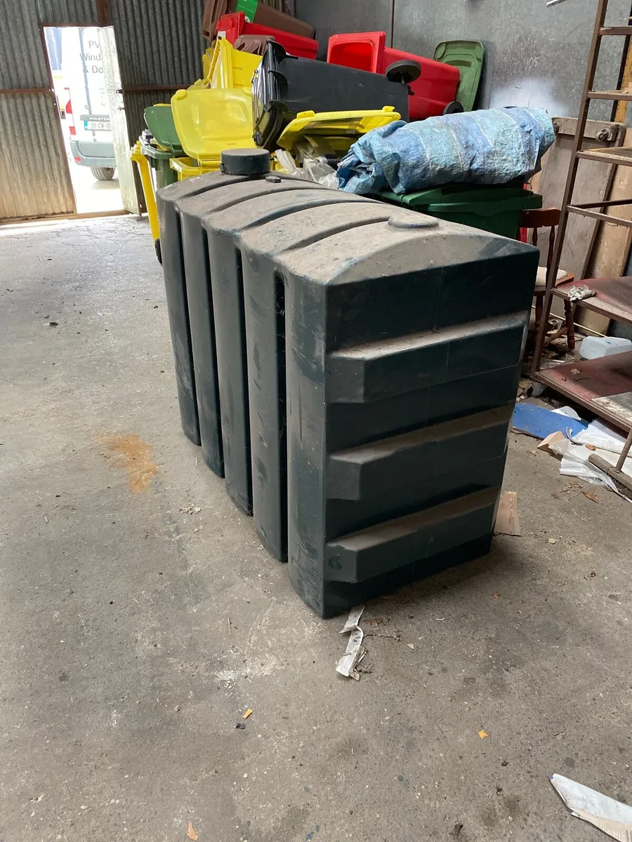 Oil tank - Image 4