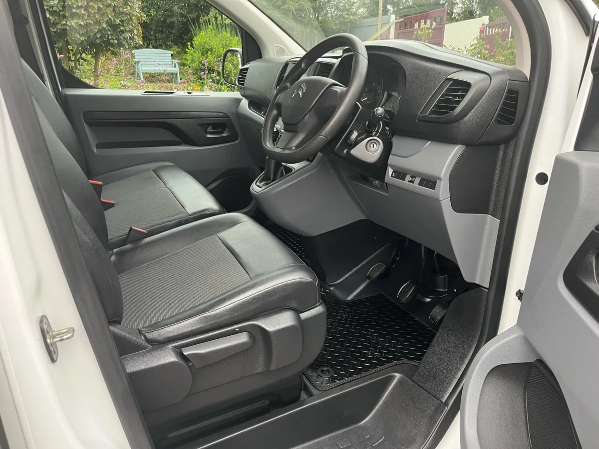 2020 Citroën Dispatch LWB 1.5 BlueHDi100 - Image 4
