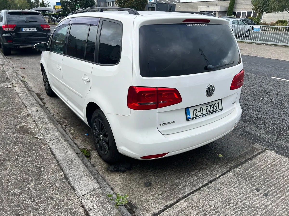 2012 Volkswagen Touran 1.4 Automatic  7 Seats - Image 4