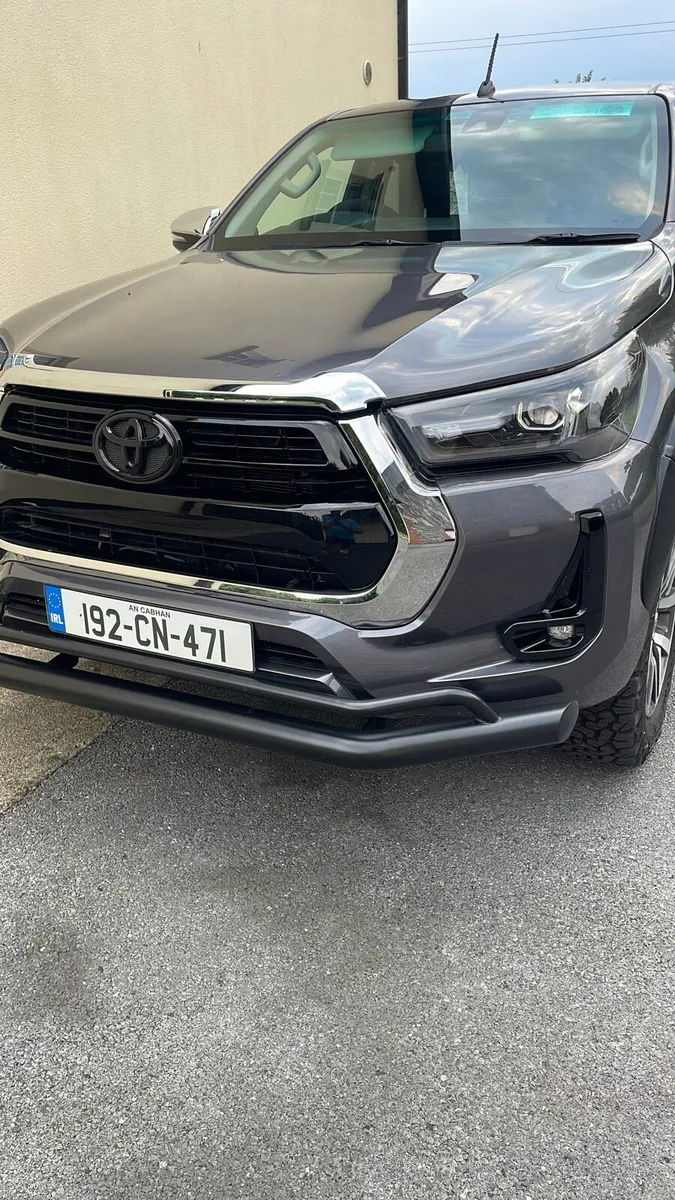 Toyota Hilux. NO VAT - Image 2