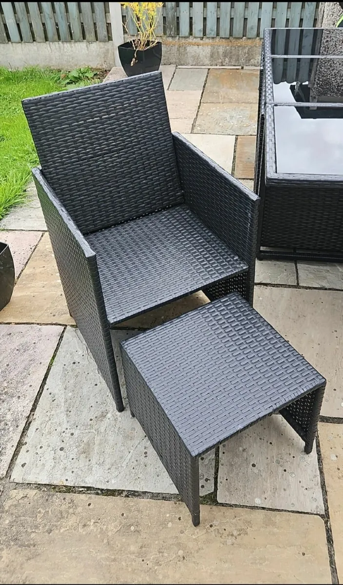 Garden Table & Chairs - Image 3