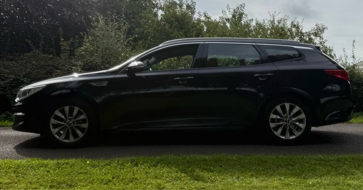 KIA OPTIMA (LONG NCT & FULL KIA SERVICE HISTORY) - Image 3
