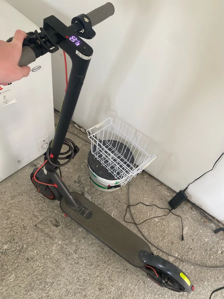 Electric scooter - Image 2