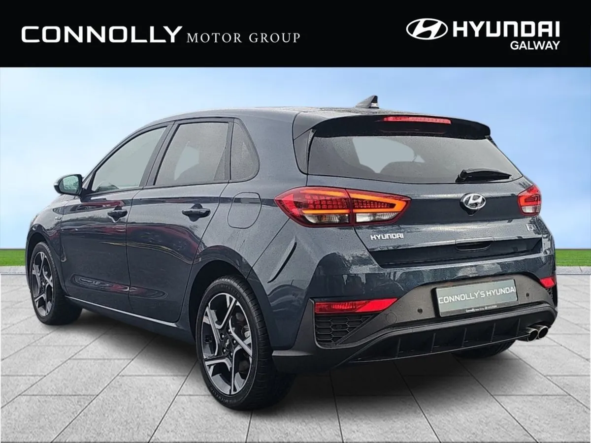 Hyundai i30 Petrol Deluxe Nline - Image 4