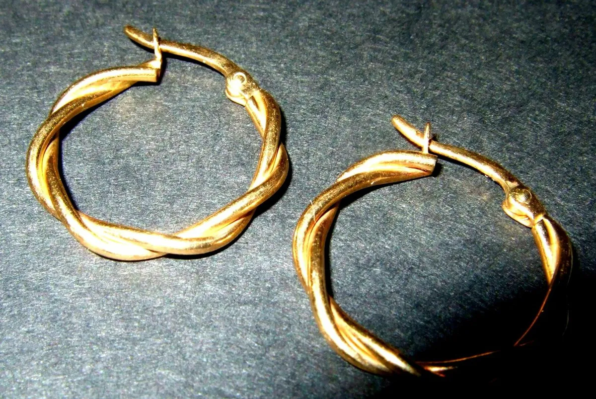 Vintage Hallmarked 9ct Gold Twist Hoops - Image 2