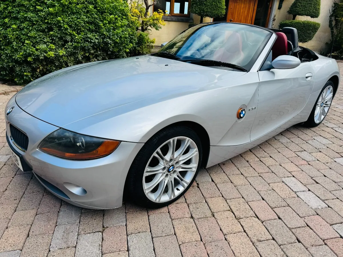 BMW Z4 2.5 ROADSTER SUPER VALUE NI FROM NEW - Image 4
