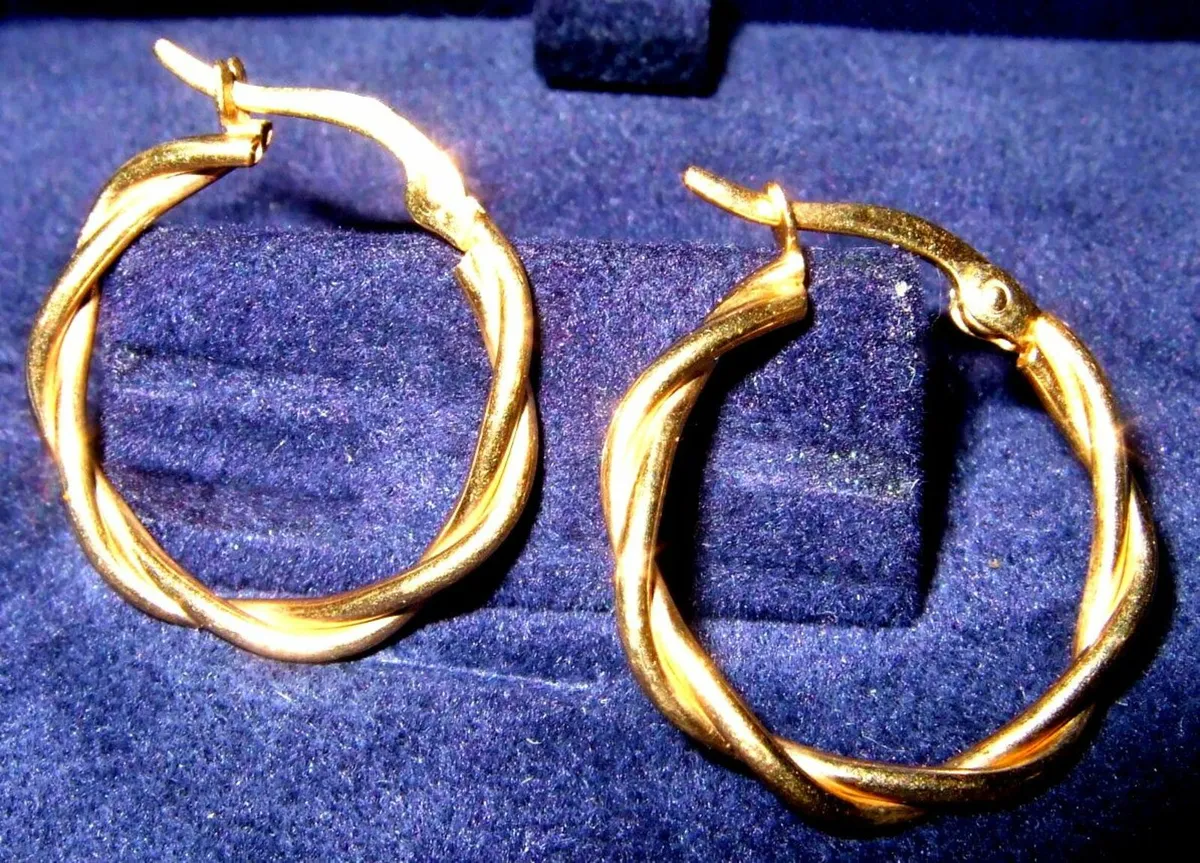 Vintage Hallmarked 9ct Gold Twist Hoops - Image 1