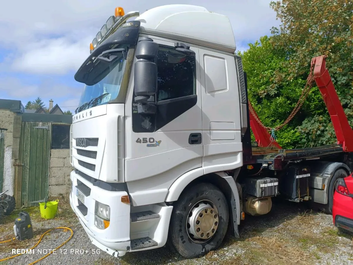 Iveco 450 skip lorry - Image 3