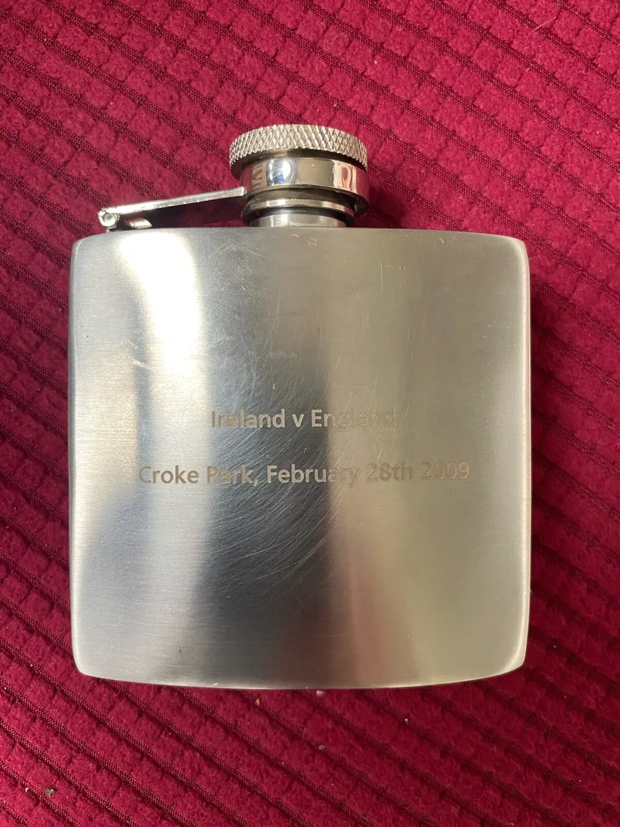Ireland V England Croke Park Hip Flask - Image 1