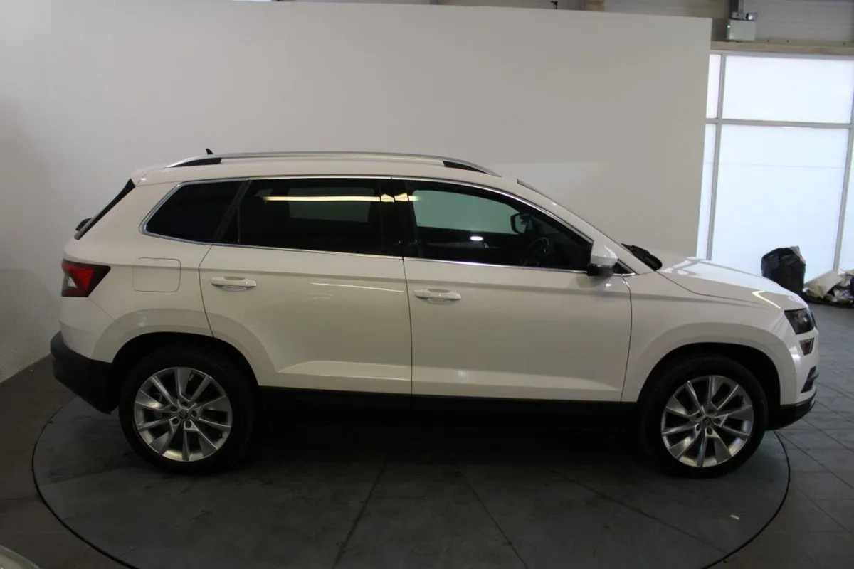 Skoda Karoq 1.6tdi 115bhp Ambition - Image 3