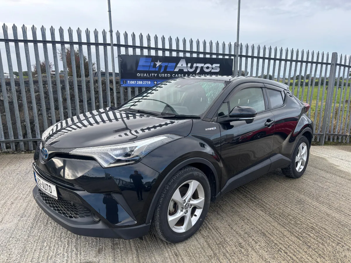 Toyota CHR Self Charging Hybrid 2018 - Image 2