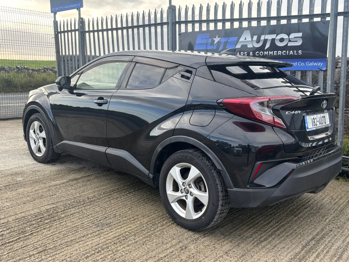 Toyota CHR Self Charging Hybrid 2018 - Image 3