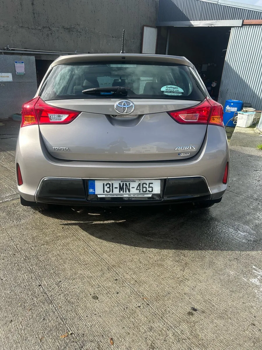 Toyota Auris 2013 - Image 3