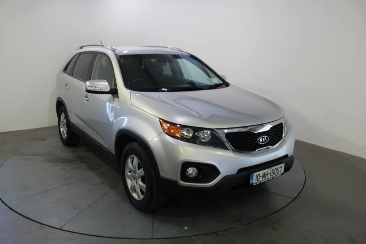 Kia Sorento GSE 4X2 7 Seats Auto - Image 1