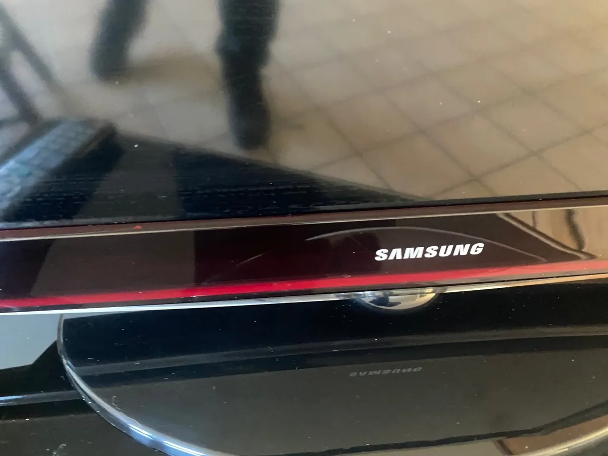 TV and Stand - Image 3