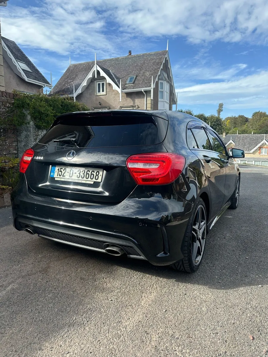 Mercedes Benz AMG Night Edition - Image 4