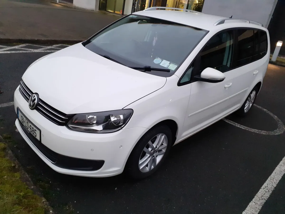 Volkswagen Touran 2013,  7 seater - Image 1