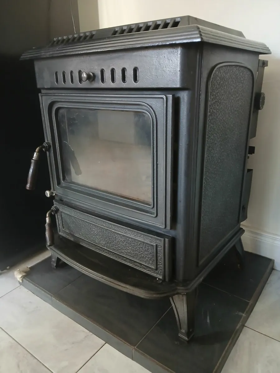 Stove - Image 1
