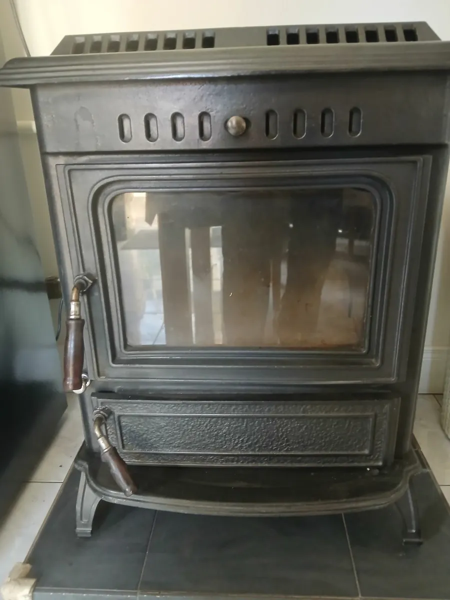 Stove - Image 2