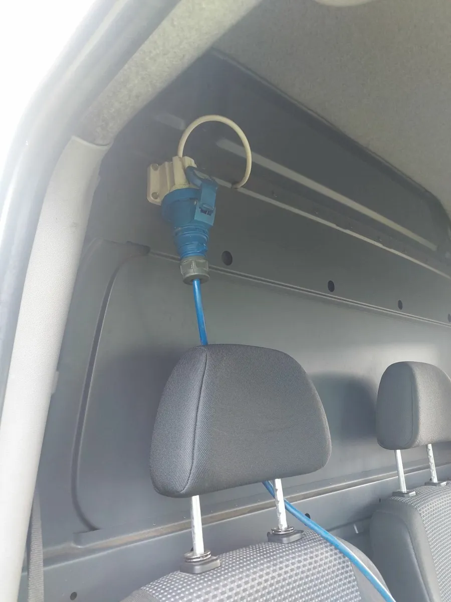 Mercedes-Benz Sprinter 2012 - Image 3