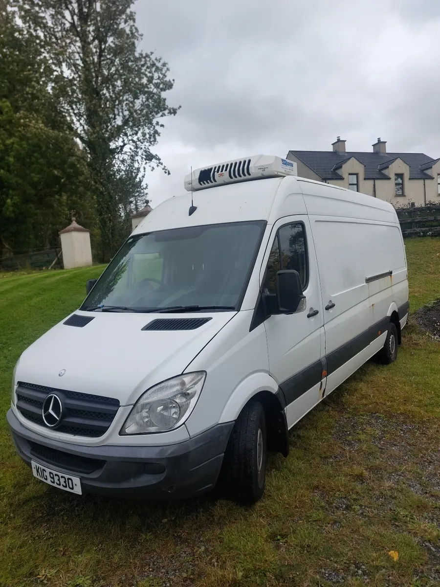 Mercedes-Benz Sprinter 2012 - Image 1