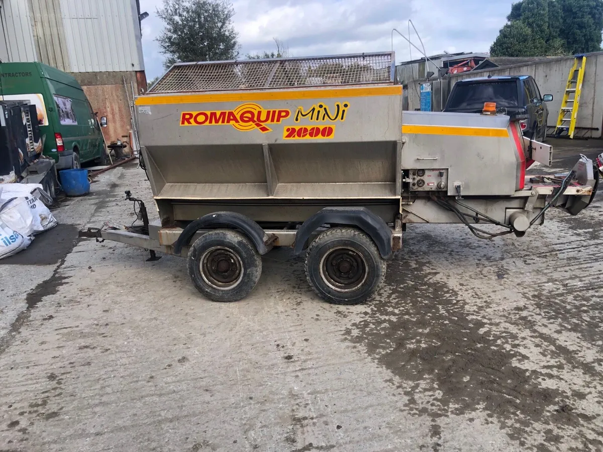 Winter maintenance equipment - Image 1