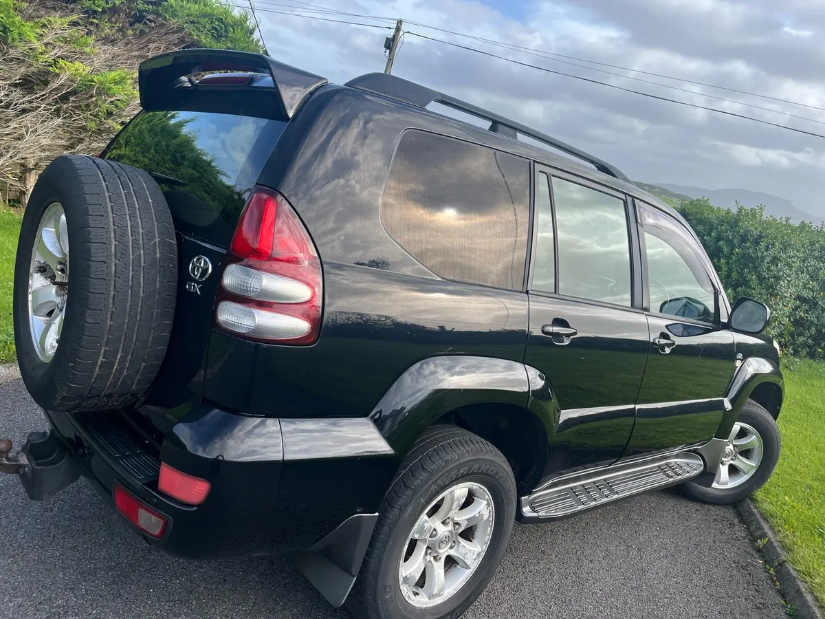 05 LANDCRUISER €4350 - Image 2
