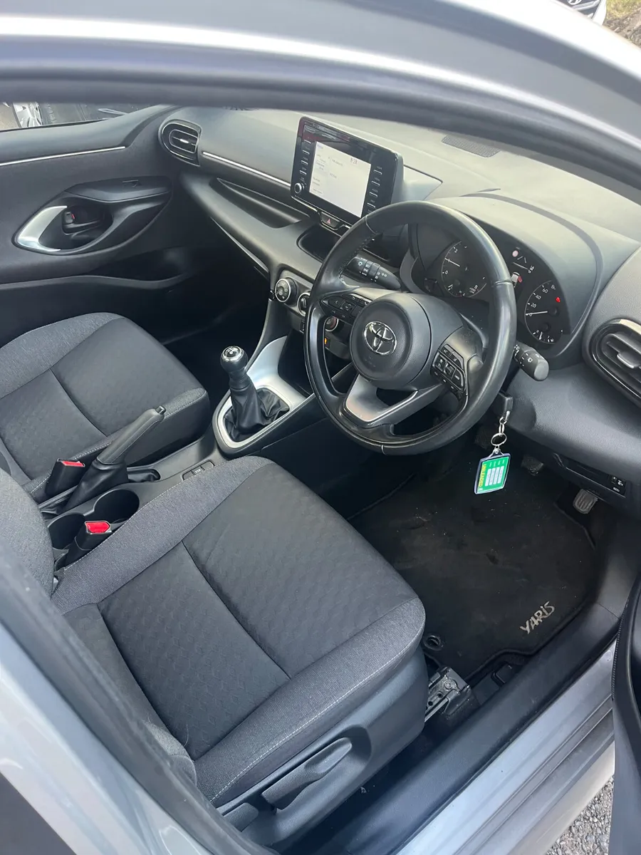 Toyota Yaris 2022 - Image 4