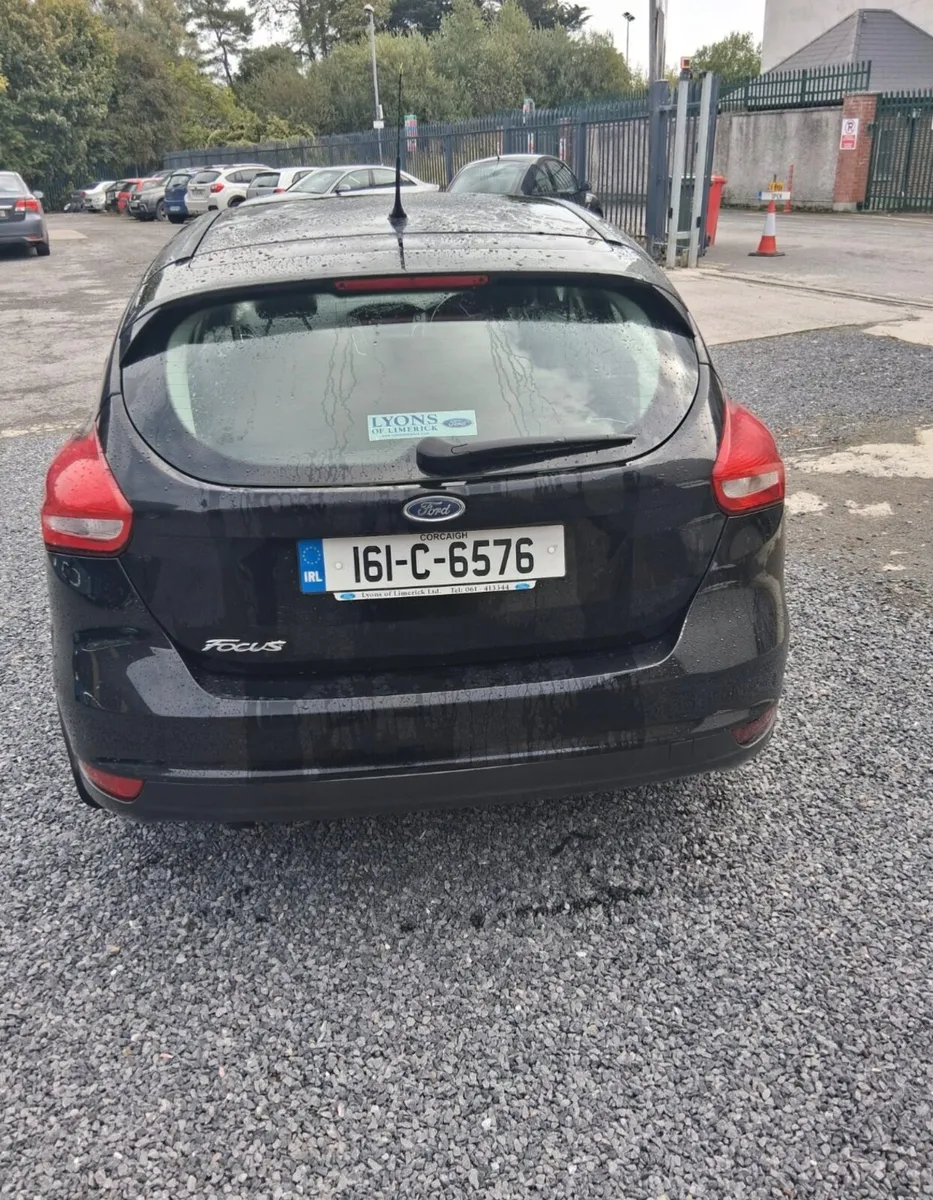 2016 Ford Focus Titanium - Image 2