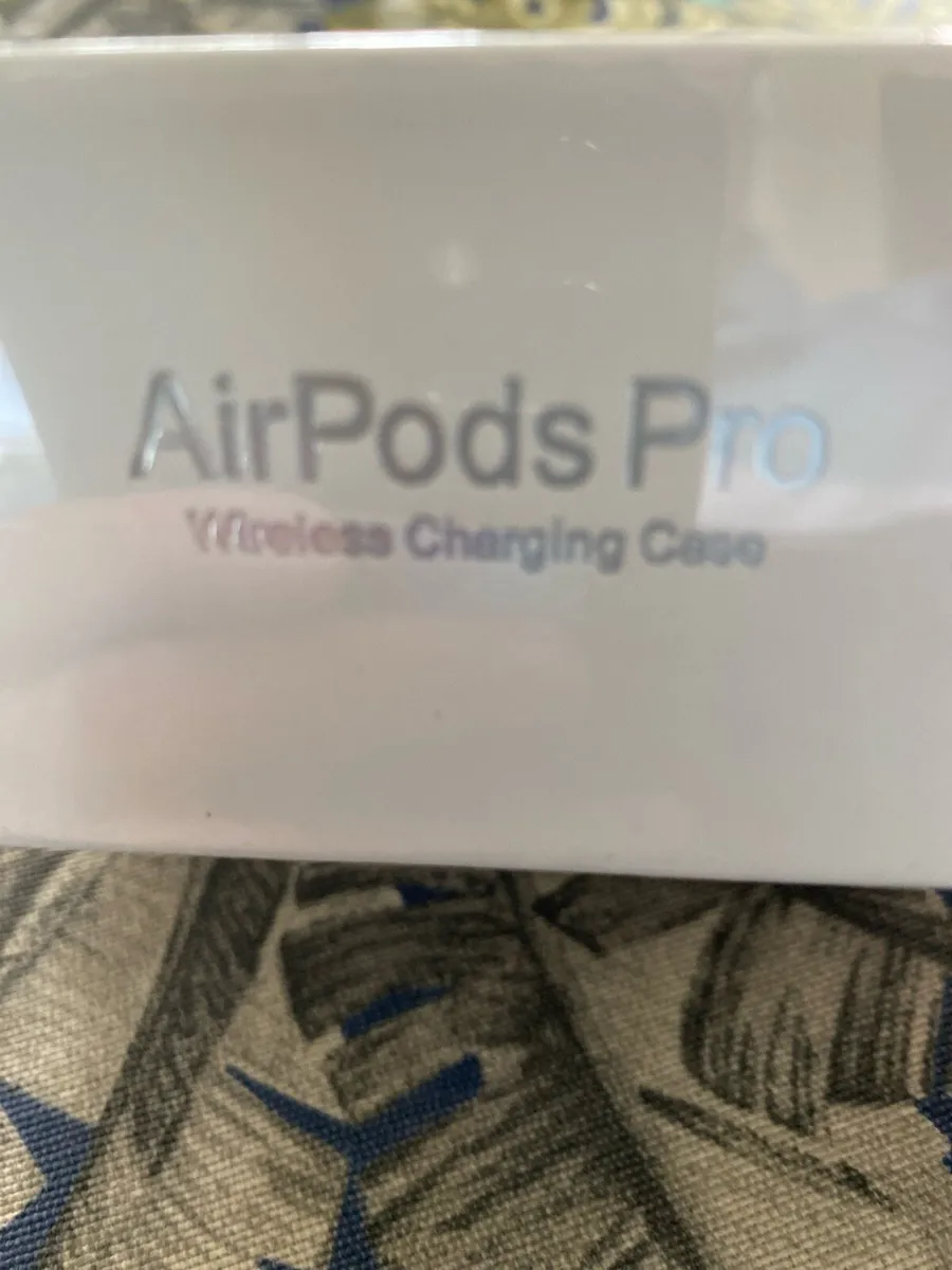 Brand new Apple AirPod pro2 - Image 3