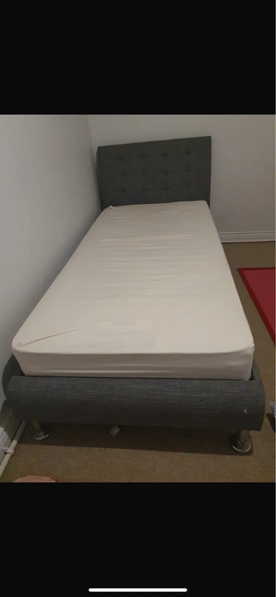 Single bed - Image 2