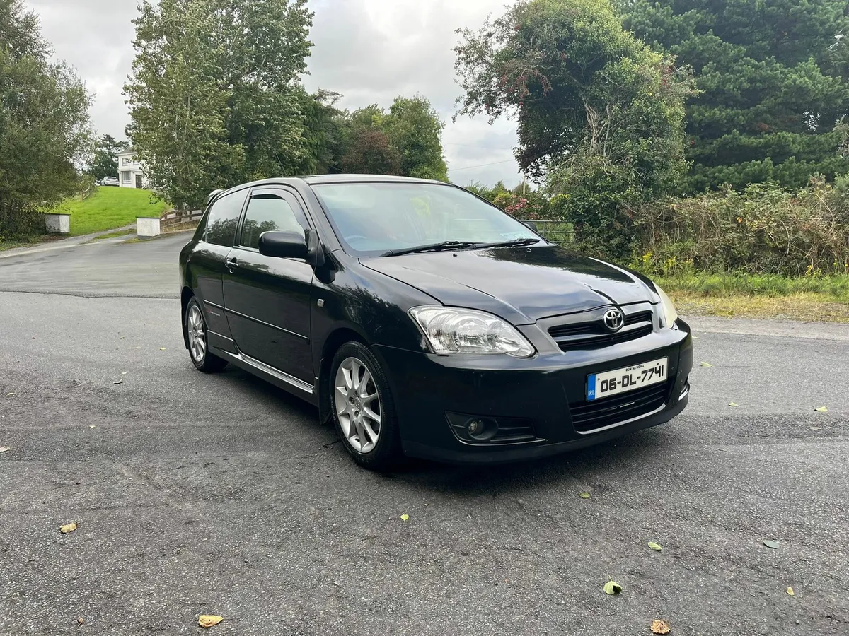 Toyota Corolla - Image 4