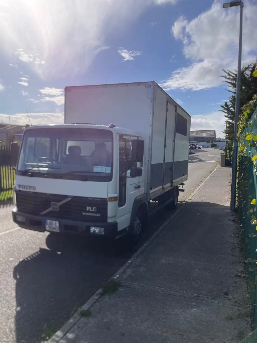 Volvo flc.  7.5 ton - Image 2