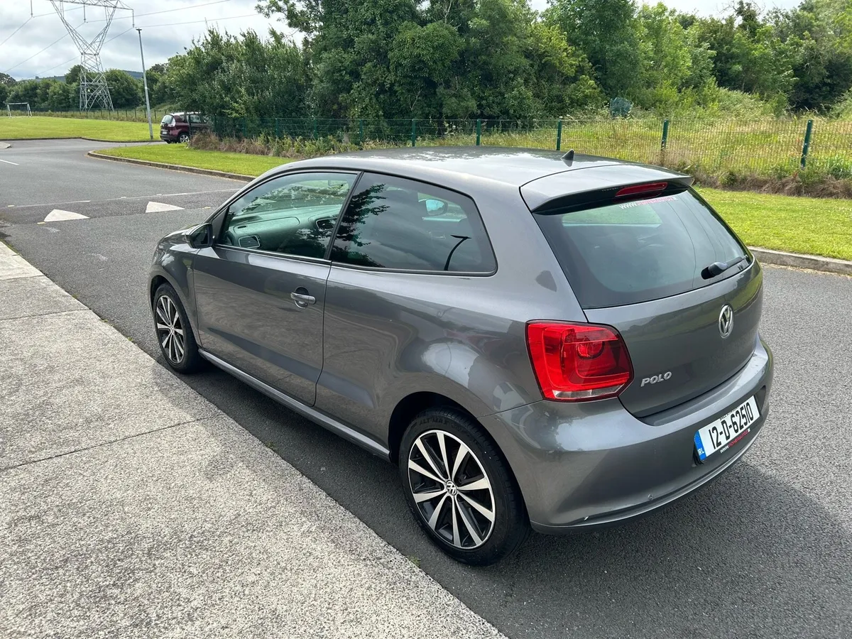 12 VOLKSWAGEN POLO 1.2 TRENDLINE €4,950 - Image 4
