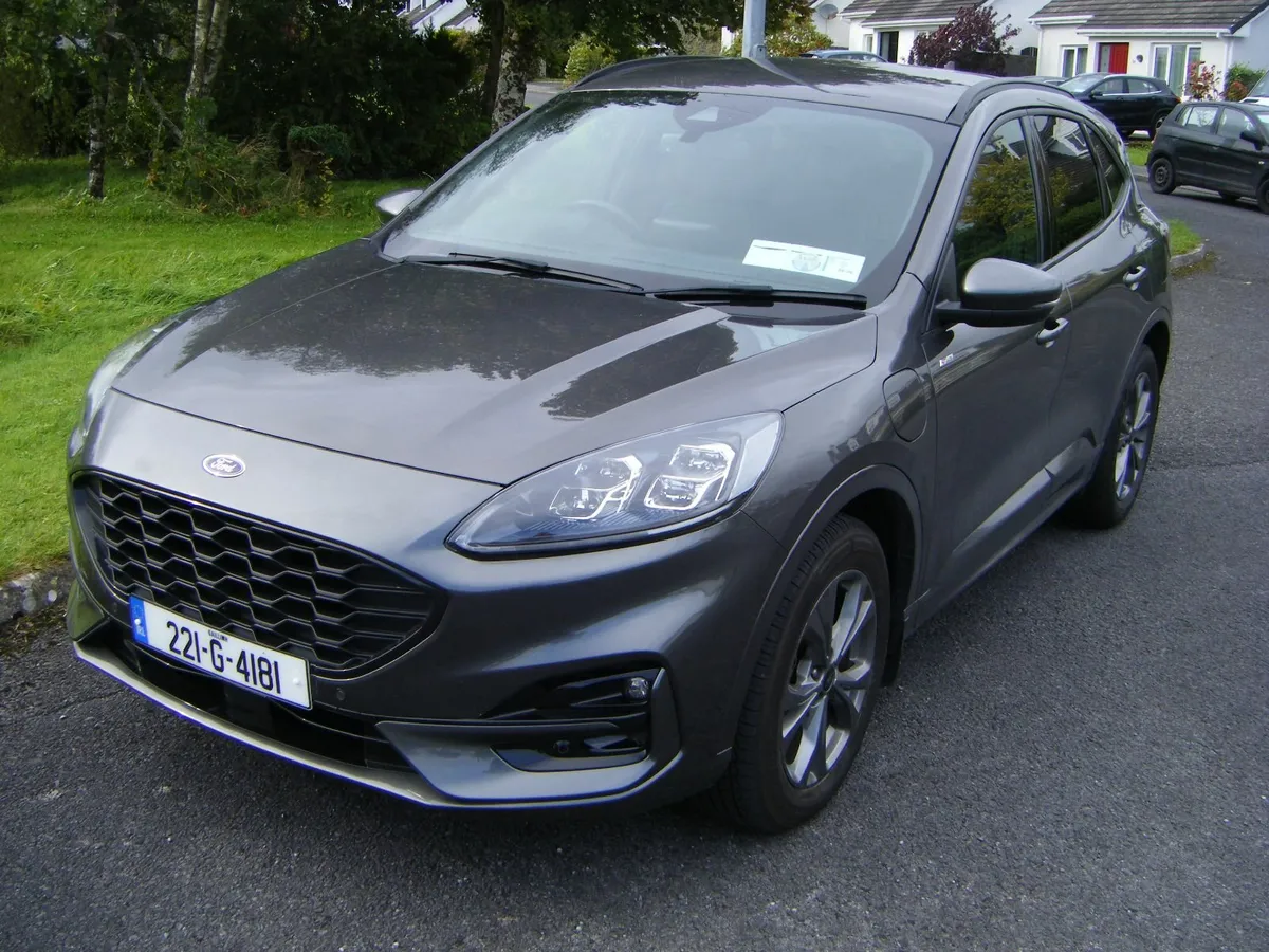 Ford Kuga 2022 - Image 4