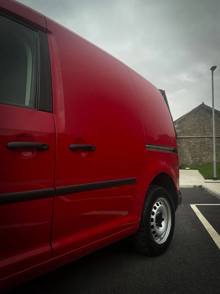Volkswagen Caddy 2015 - Image 4