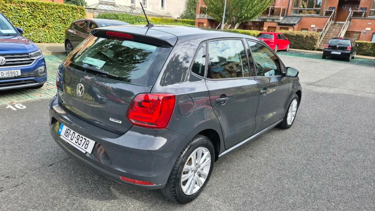 161 volkswagen polo 1.0 (beautiful colour) - Image 2