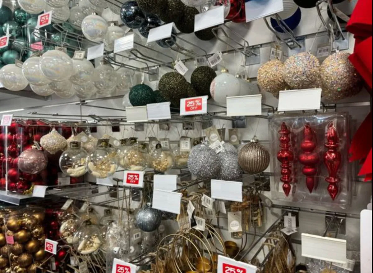 Christmas Stock Job Lot - Image 2