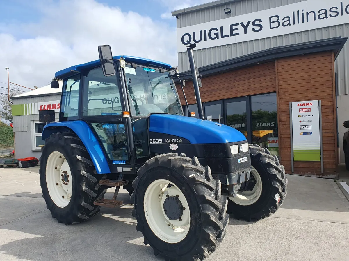New Holland 5635 - Image 1