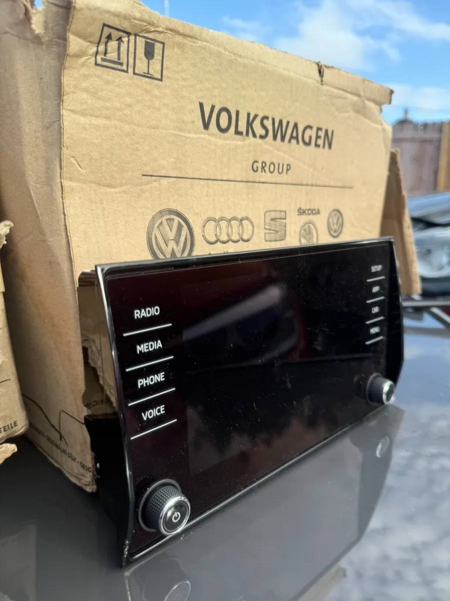 VW SCREENS - Image 1