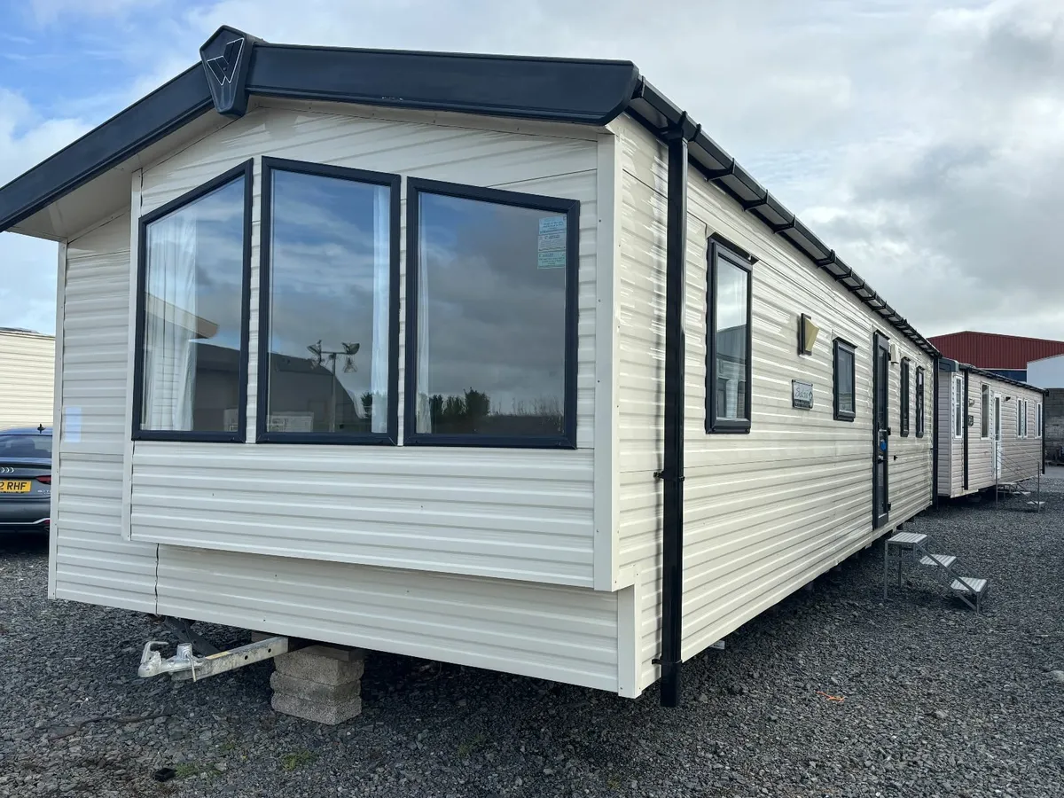 38x12 Willerby 3 Bed, D/G & C/H. Free Delivery. - Image 1