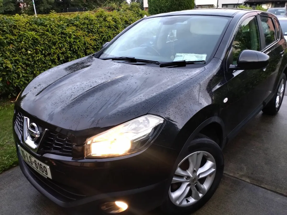 Nissan Qashqai 2010 Toyota Yaris, Golf, Micra - Image 1