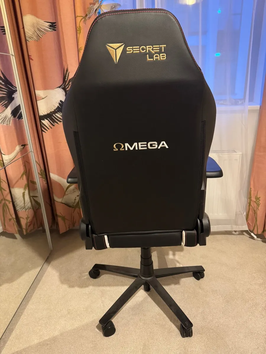 Gaming Chair - Image 2
